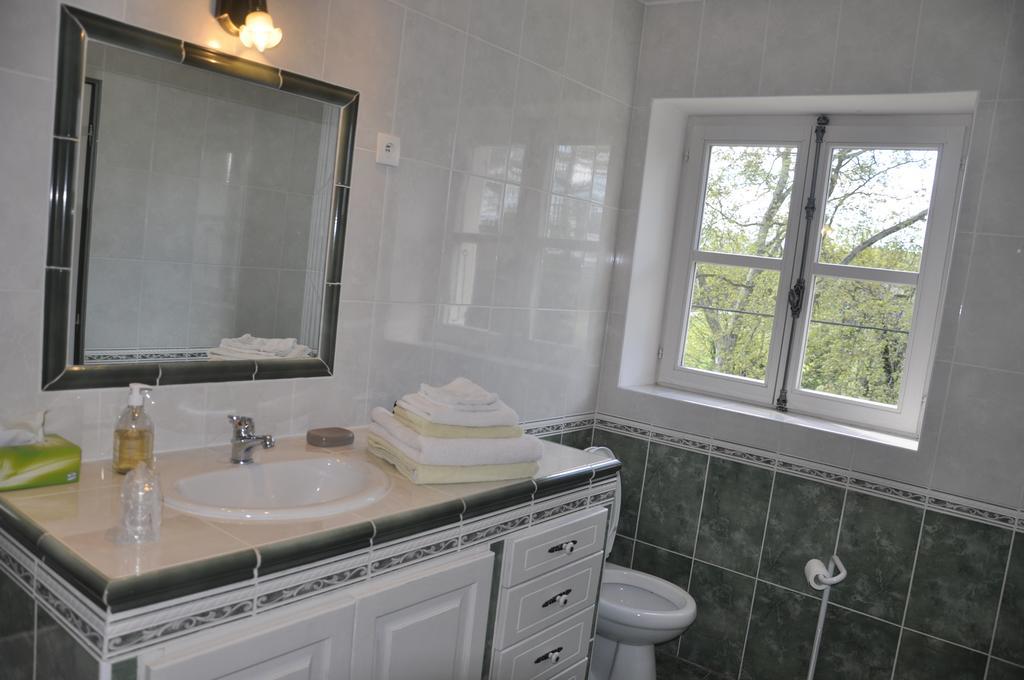 Bed and Breakfast Les Cigales Charols Esterno foto